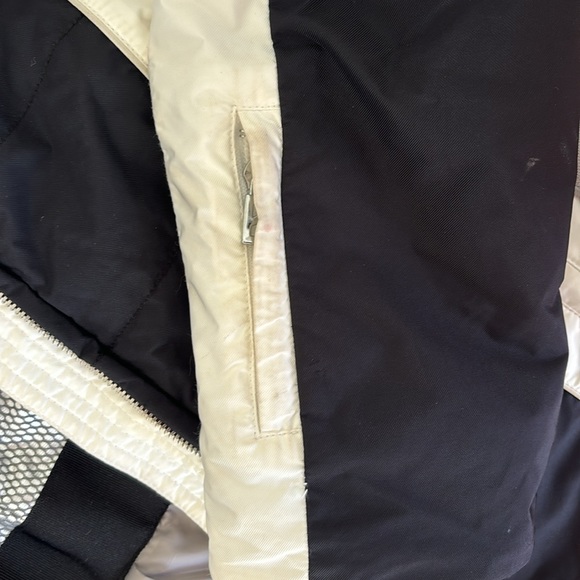 Bigger ski jacket - Picture 5 of 7